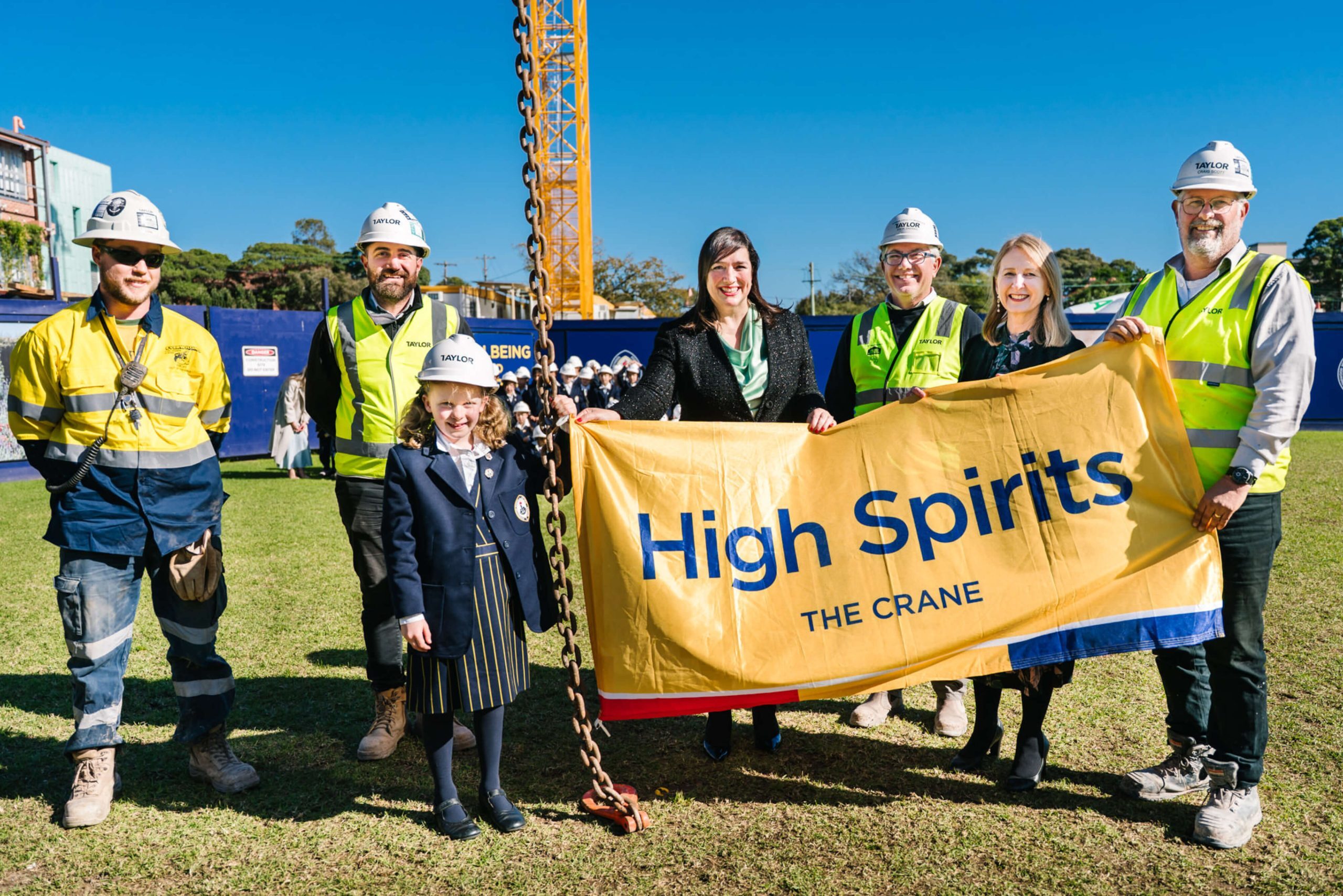‘High Spirits’ Soars as Ravenswood Students Name the Crane