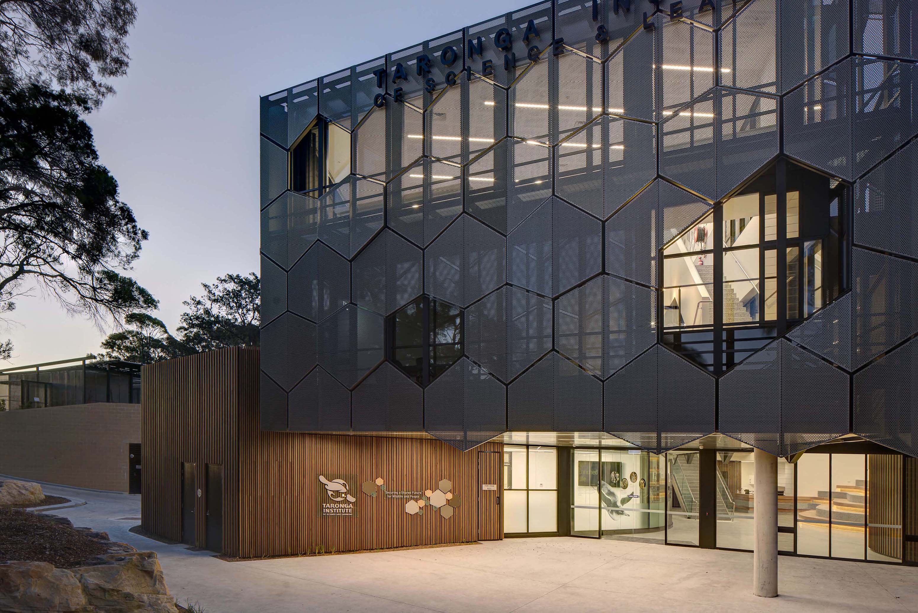 Taronga Institute of Science & Learning