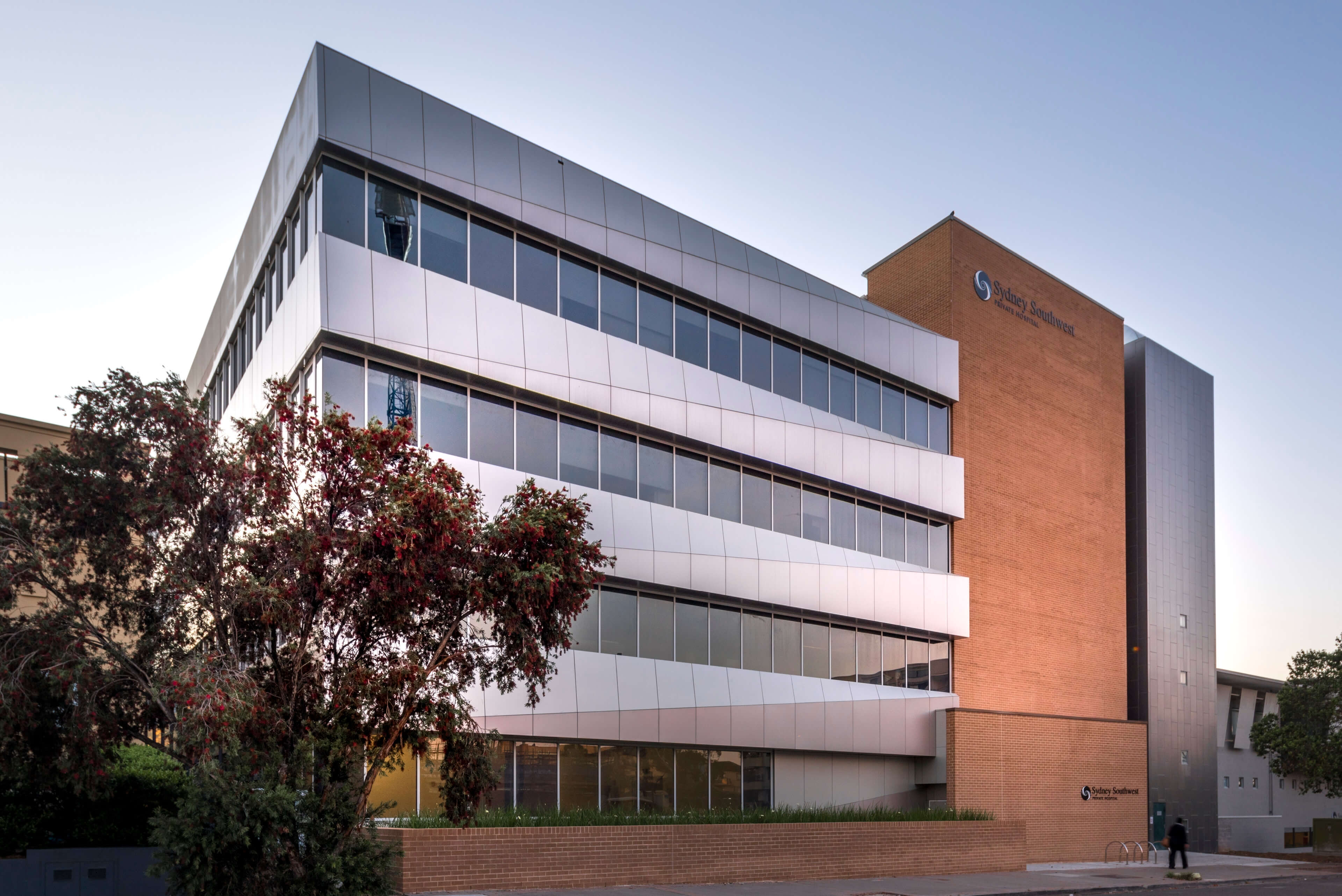 Sydney South West Private Hospital